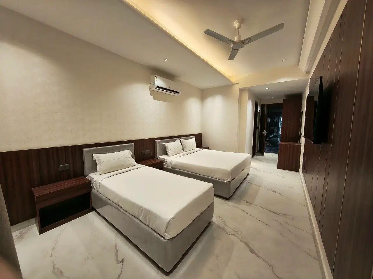 private_room-4.webp
