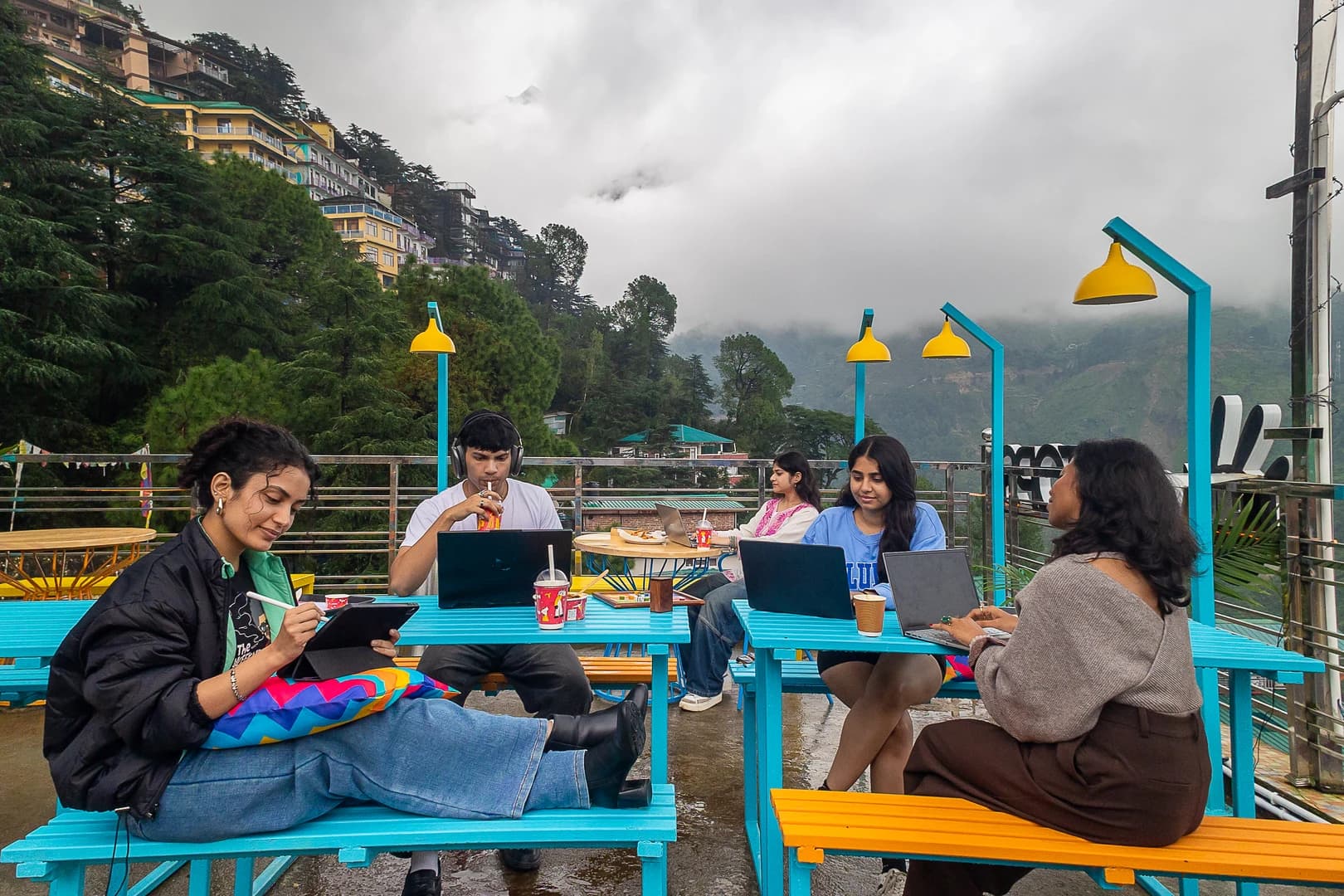 Mcleodganj, Mall Road