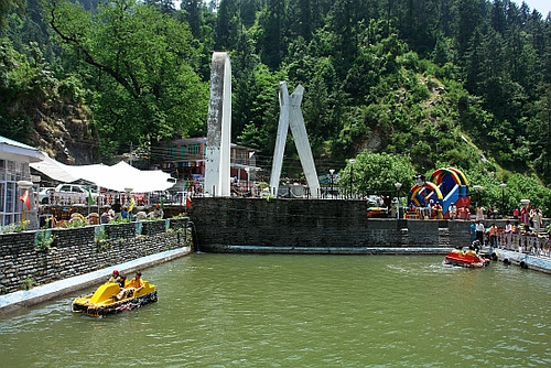 dalhousie tourist places hill station