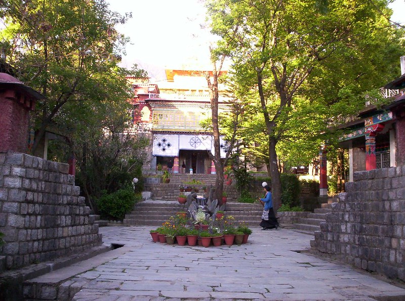 Norbulingka Institute, experience mini-Tibet