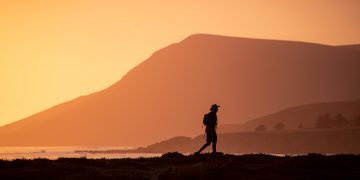 Solo Travel Or Group Travel – Which Is Better