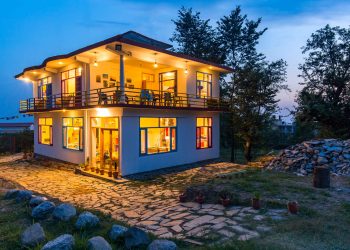 Know Your Hostel: goSTOPS Bir