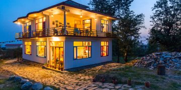 Know Your Hostel: goSTOPS Bir