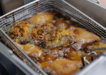 Lip-Smacking Street Food In Jaipur