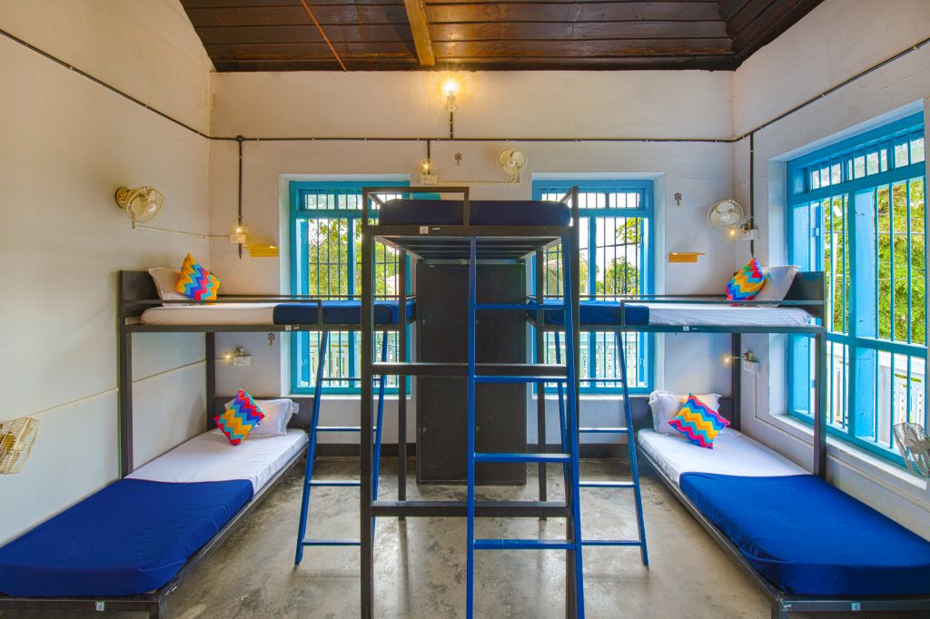 4 bed dorm