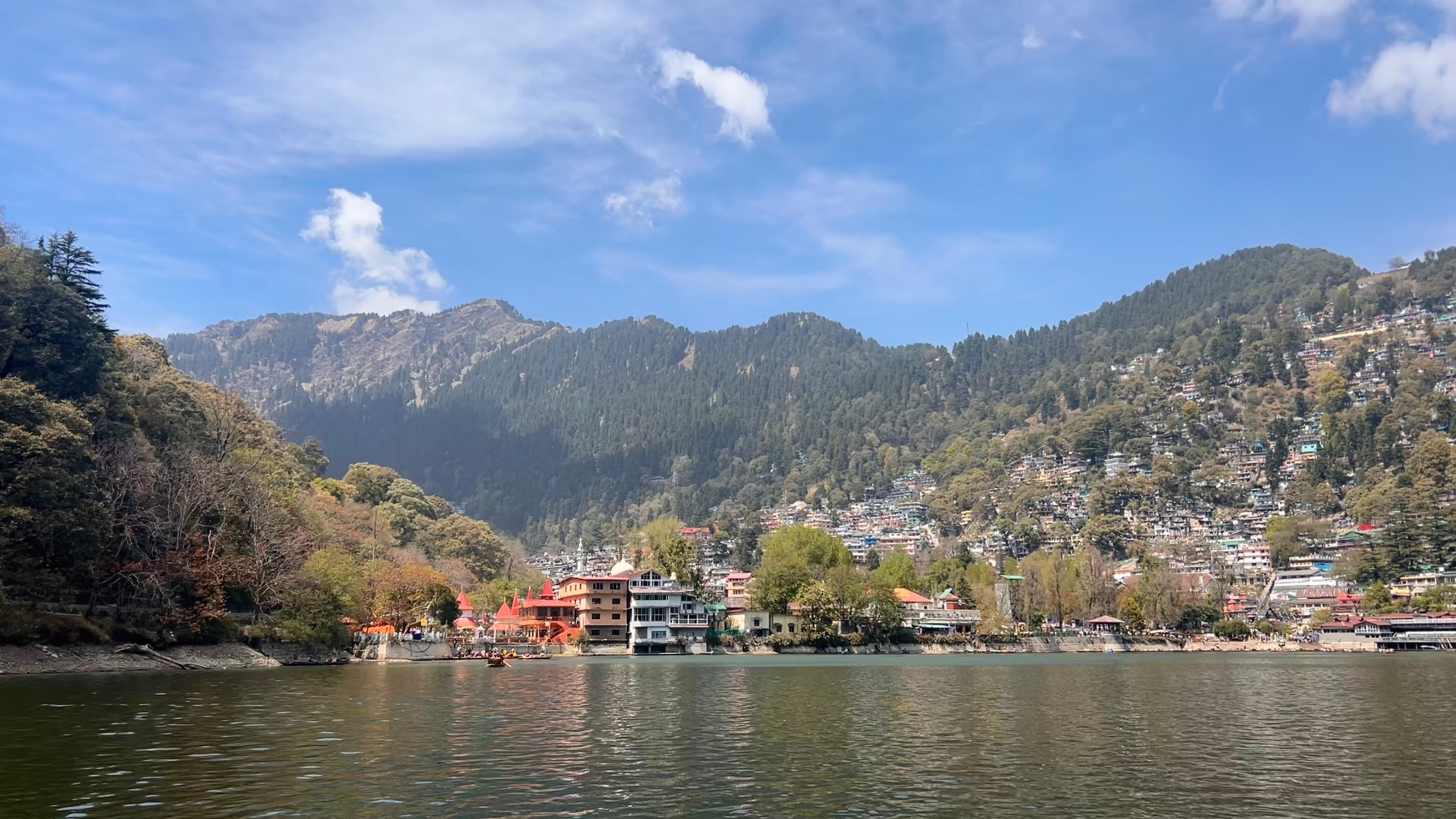 Boating at Naini Lake
things to do in Nainital